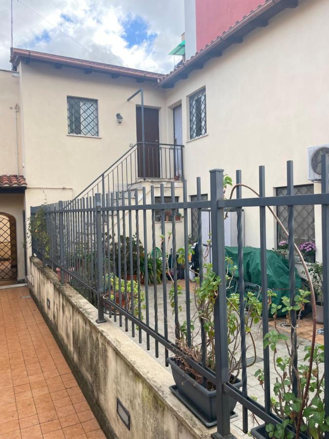 Apartament Residenza Niutta- Roma Zewnętrze zdjęcie